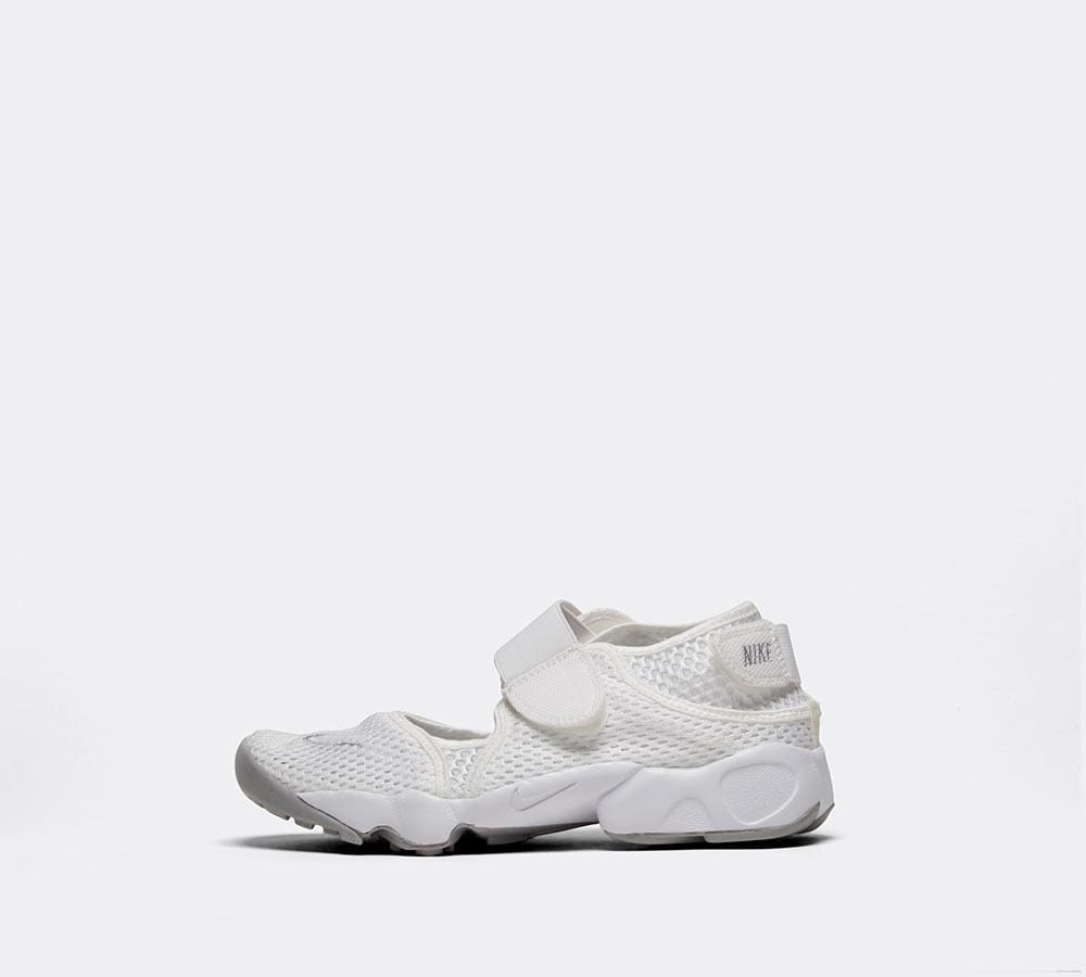 nike rift trainers junior