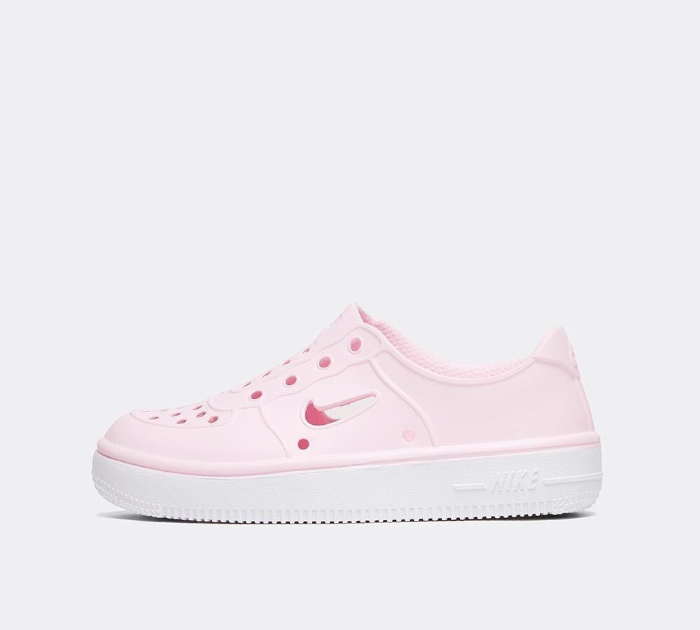 infant pink nike trainers