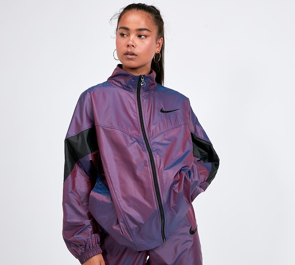 nike windrunner university red