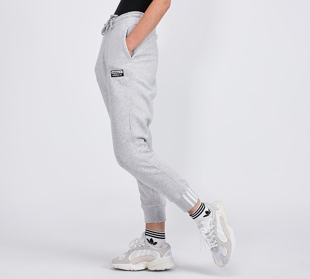 adidas originals coeeze sweat pant in grey heather