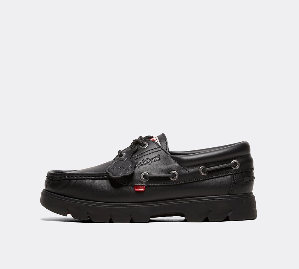 kickers deck shoes