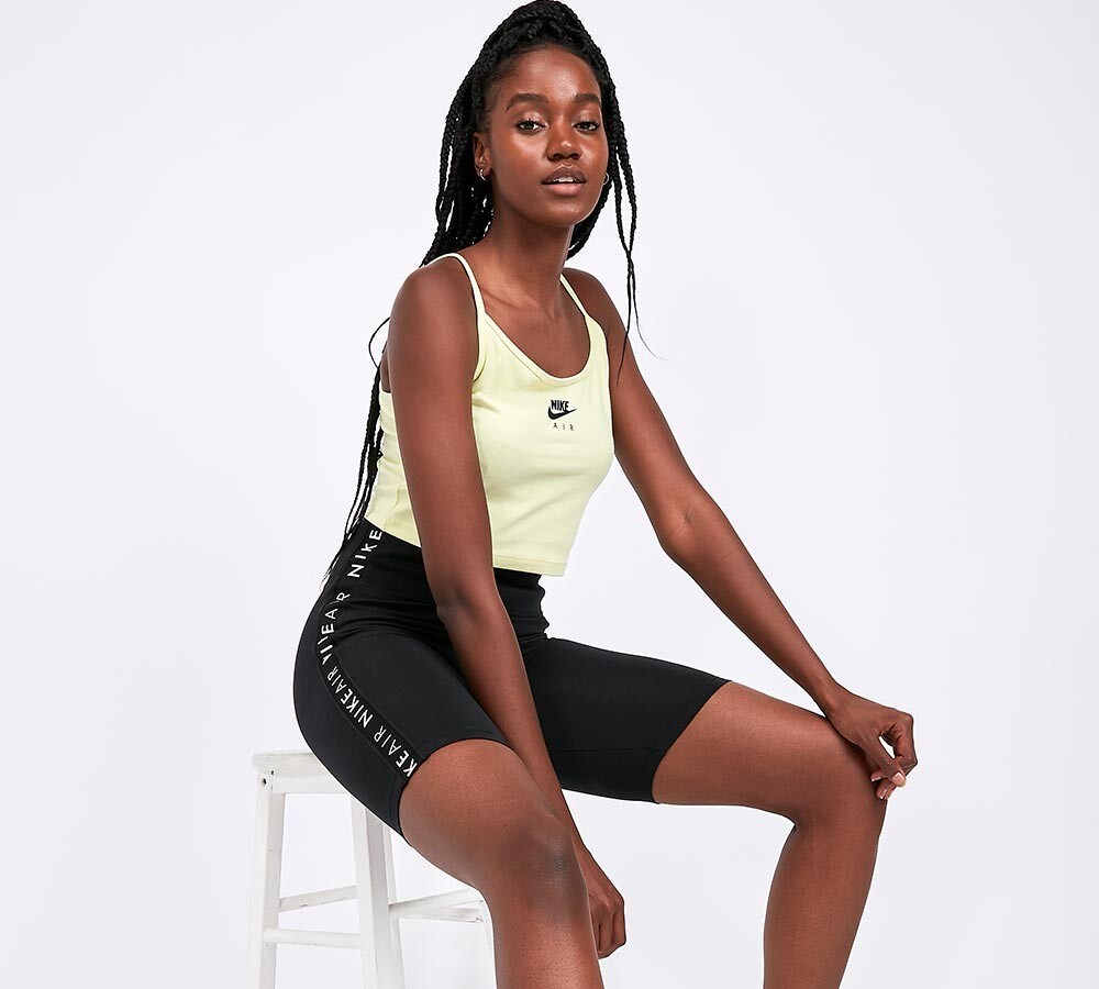 black nike cycling shorts
