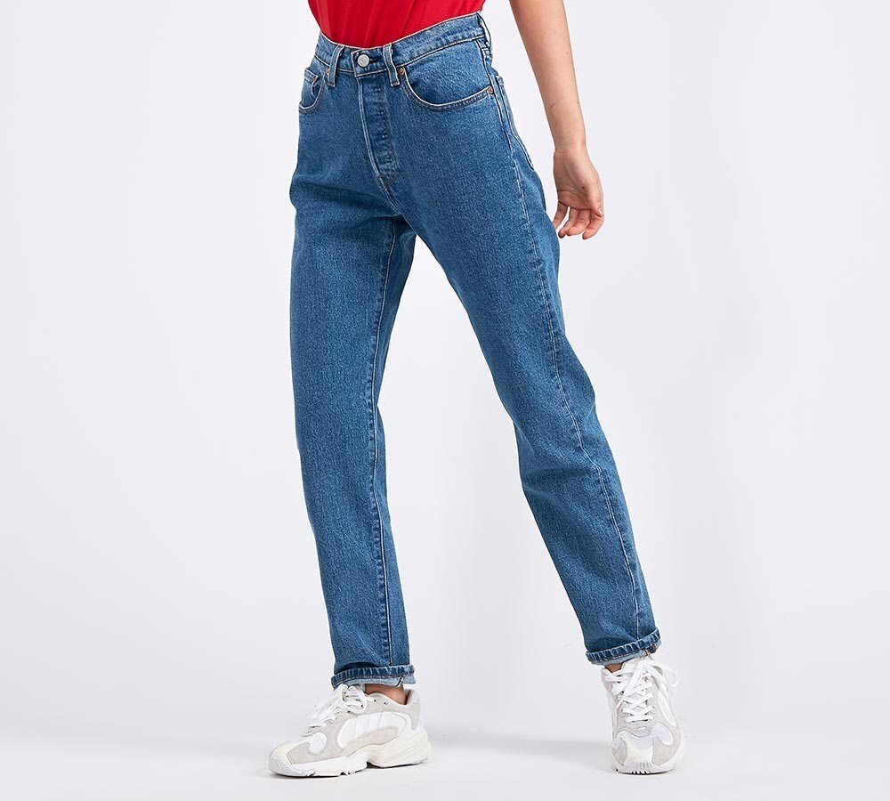 levi's cropped mom jeans