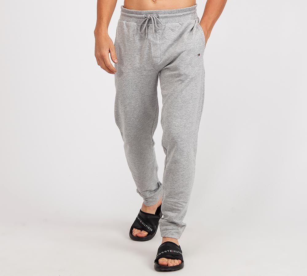 tommy hilfiger tracksuit footasylum