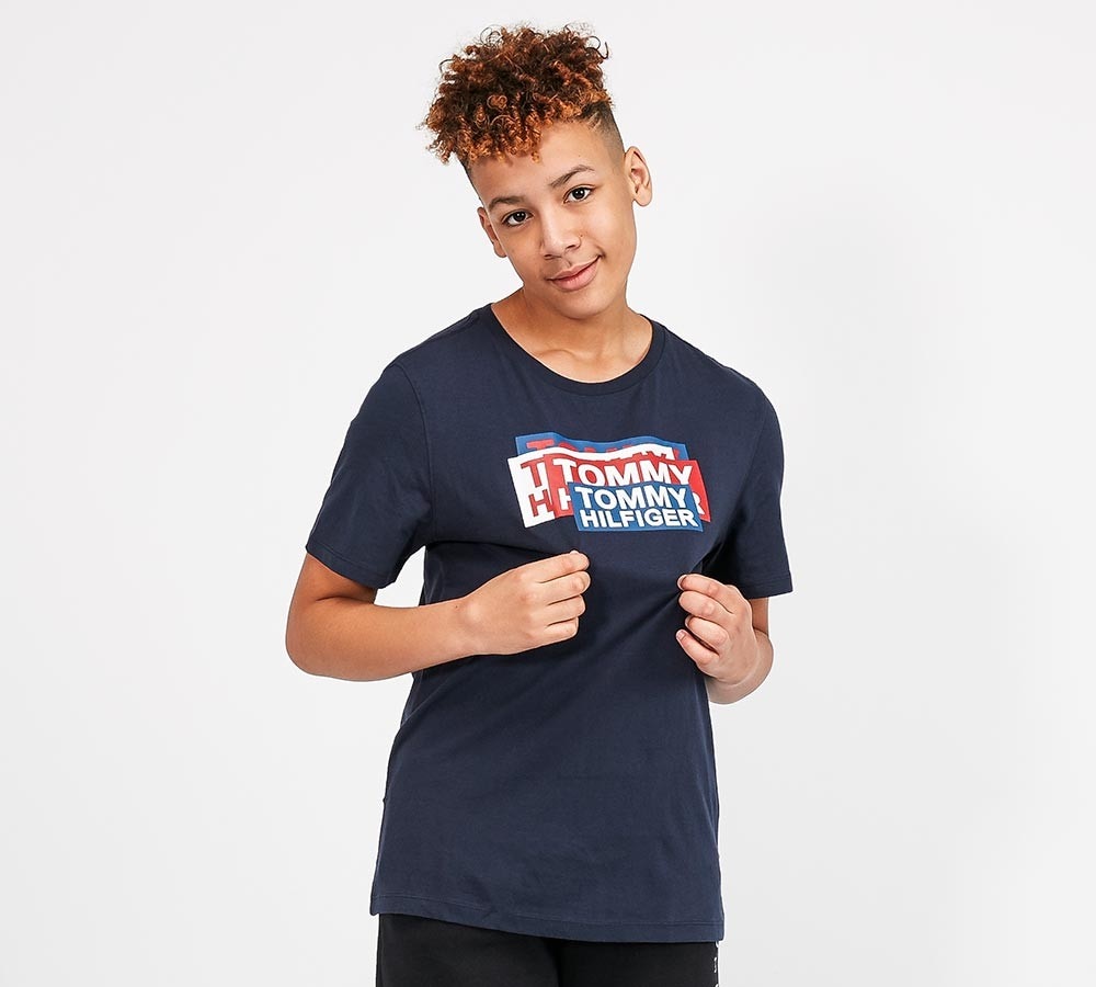 tommy hilfiger t shirt footasylum