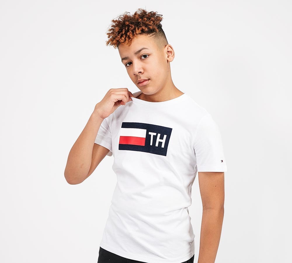 tommy hilfiger t shirt footasylum