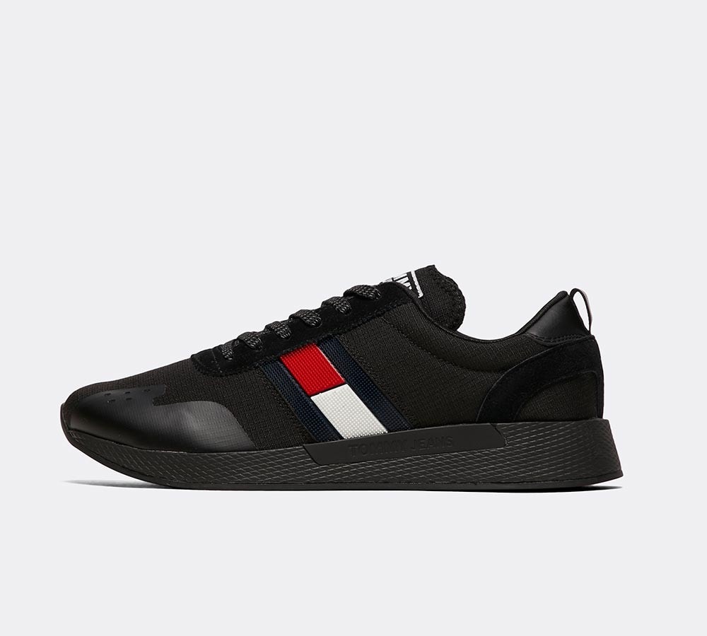tommy hilfiger trainers footasylum
