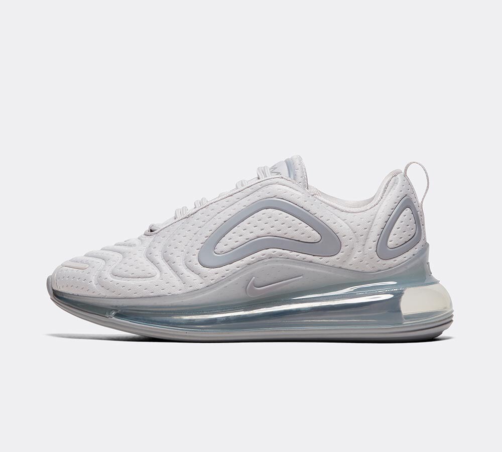 nike women's 720 air max