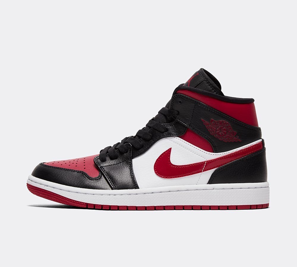 footasylum jordan 1 mid