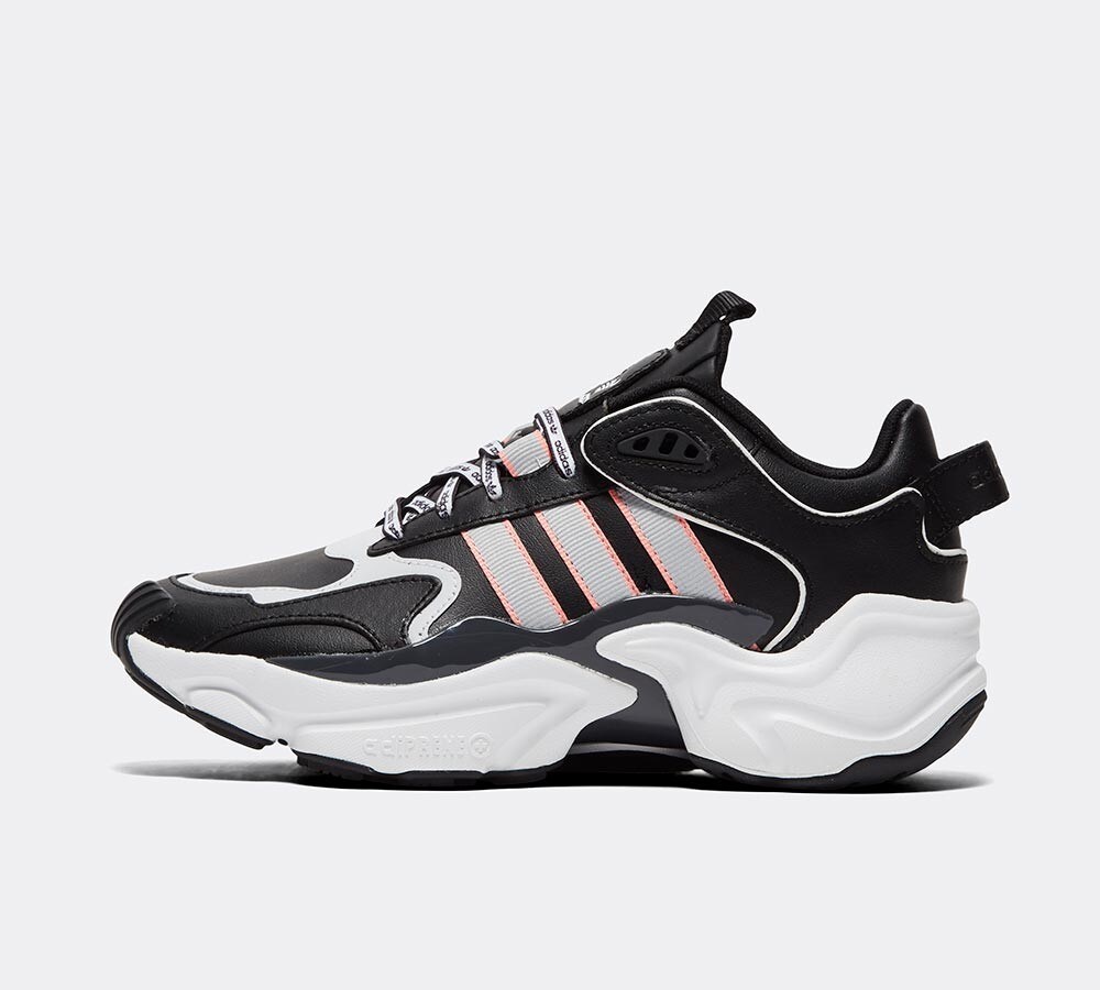 black adidas running trainers womens