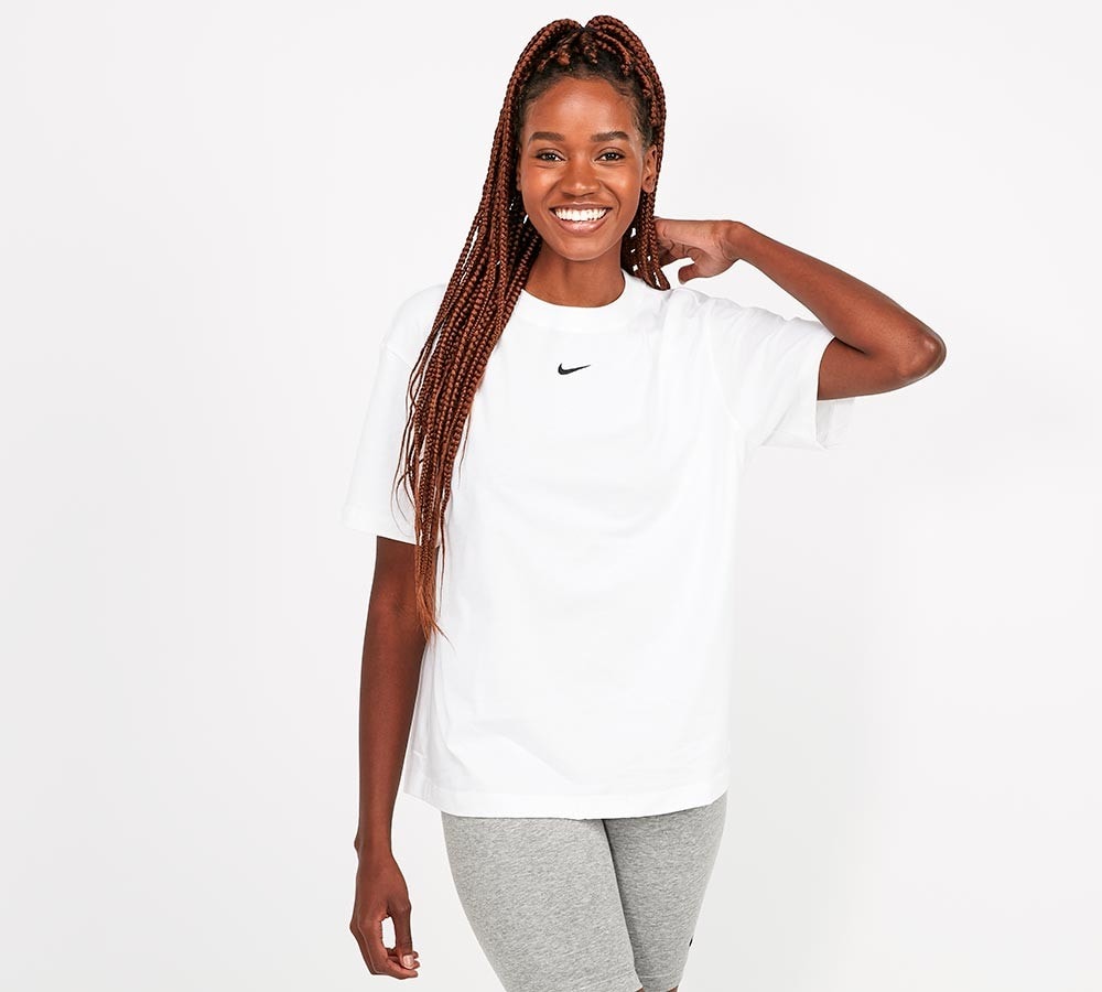 nike women's boyfriend t shirt