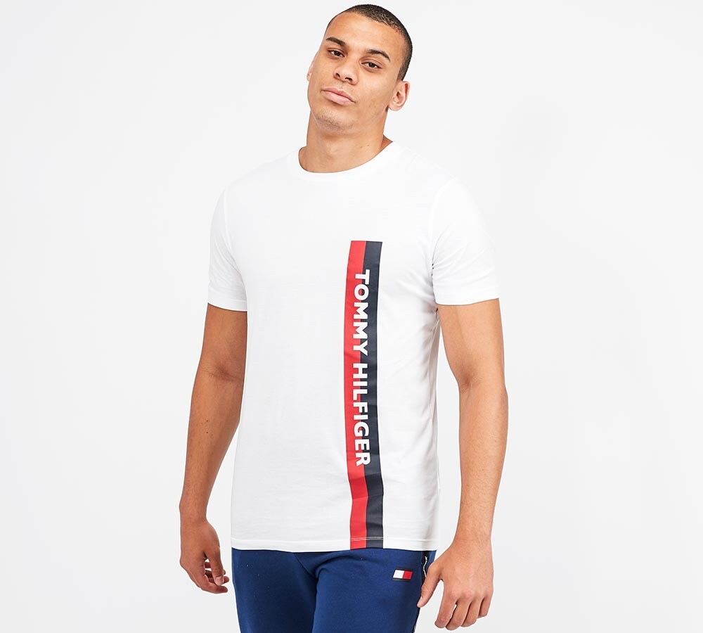 tommy hilfiger sweatshirt footasylum