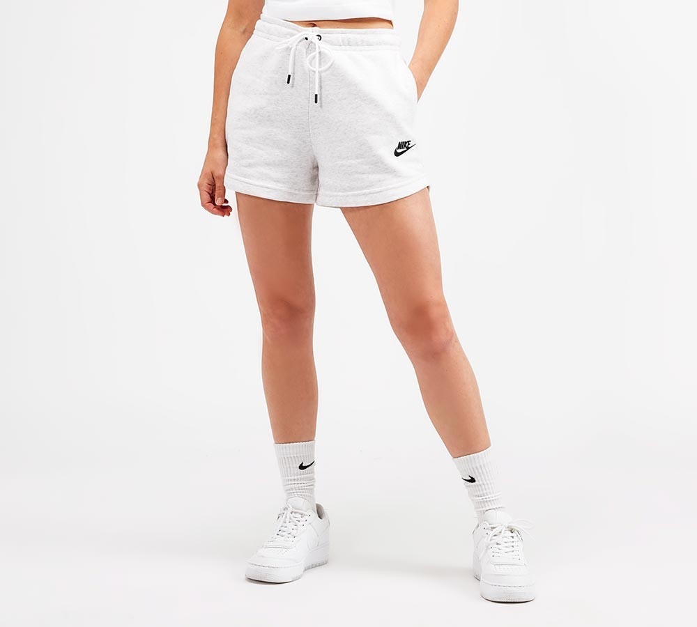 women's nike essential shorts