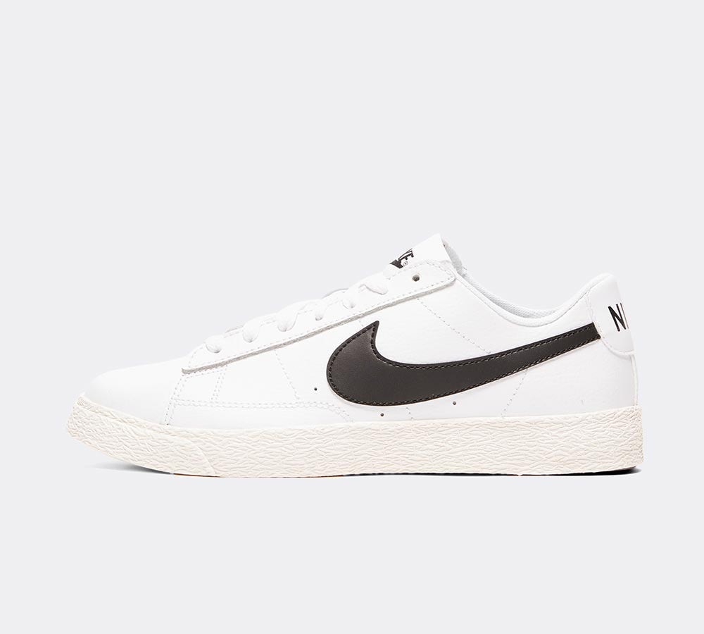 nike junior blazers