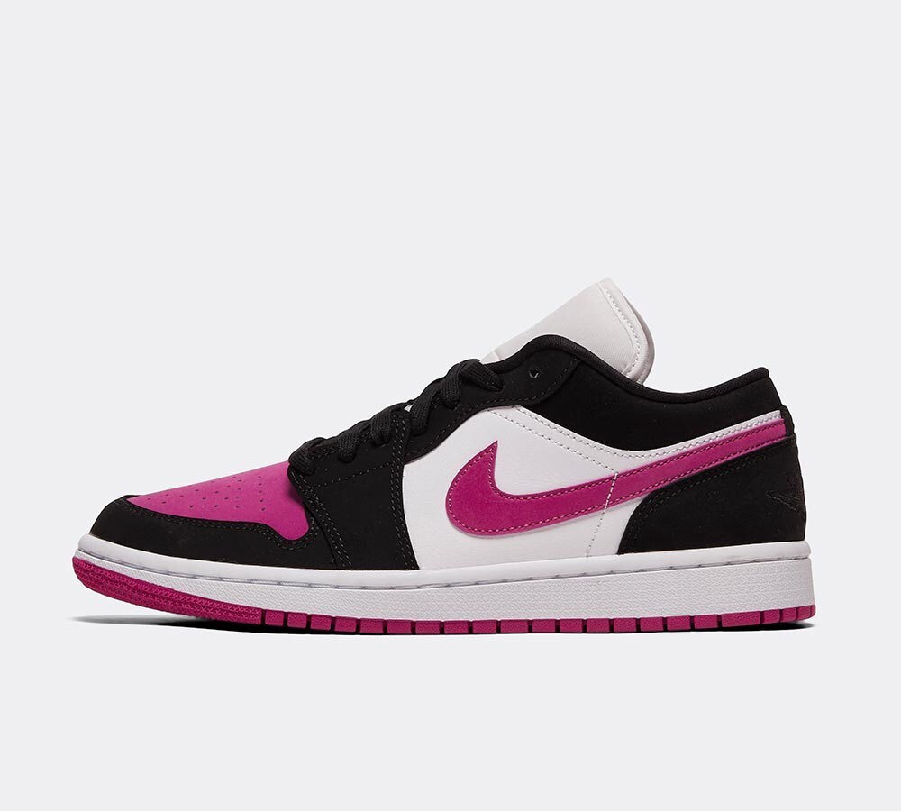 jordan 1 low pink sole
