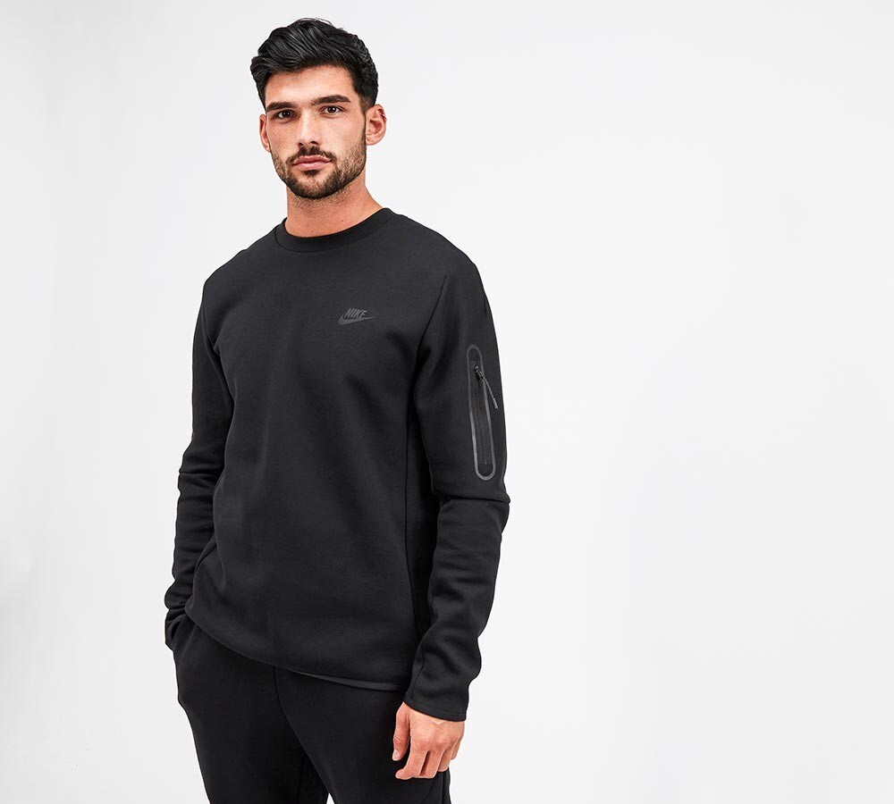 nike tech fleece sweatshirt