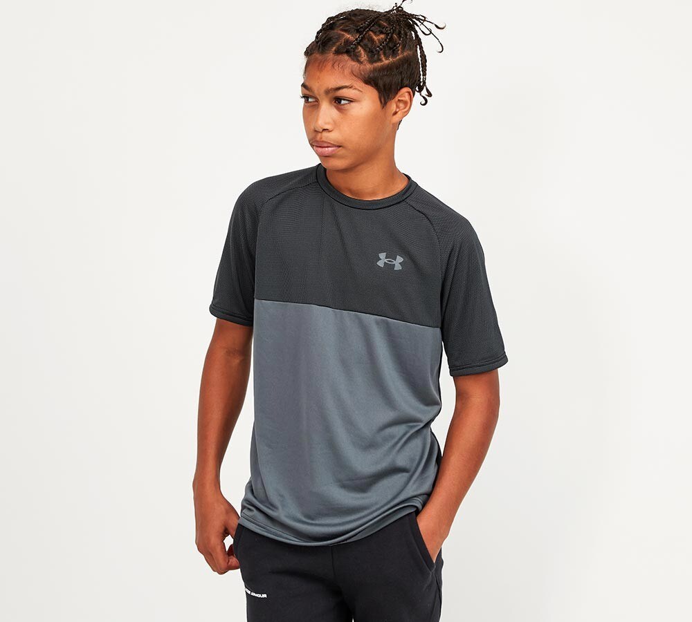 ua tech short sleeve shirt