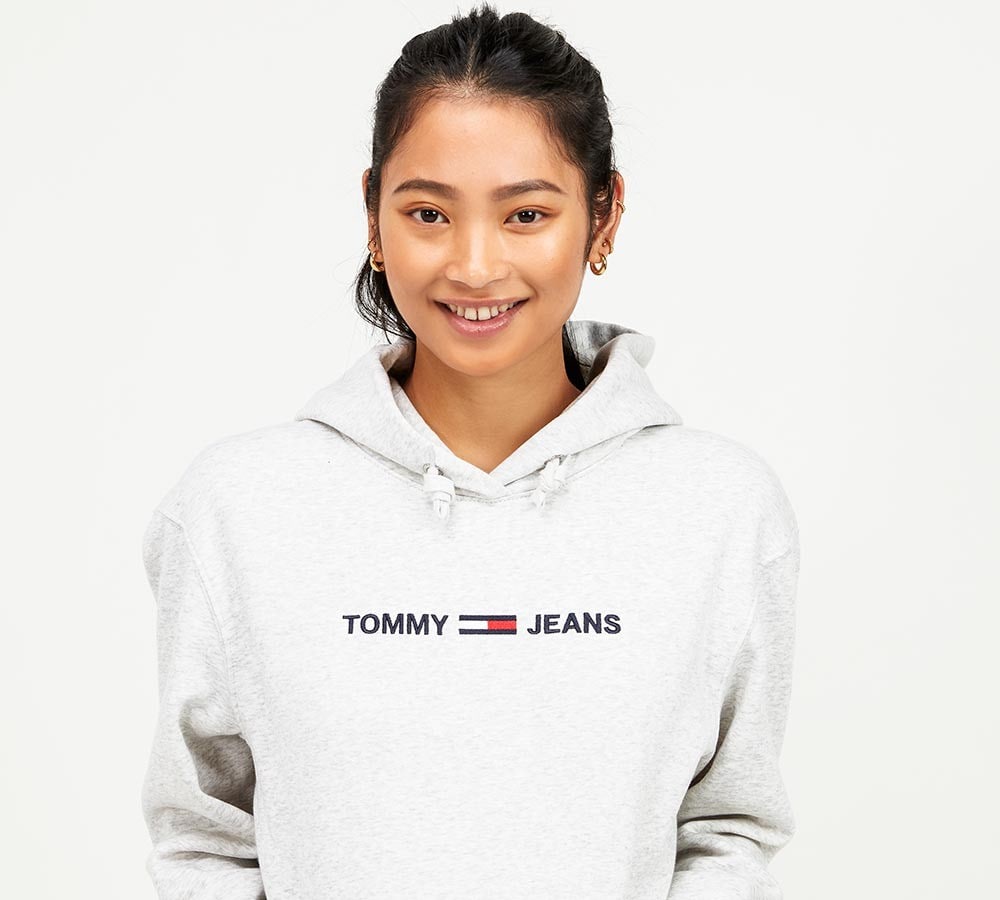 tommy jeans relaxed fit hoodie