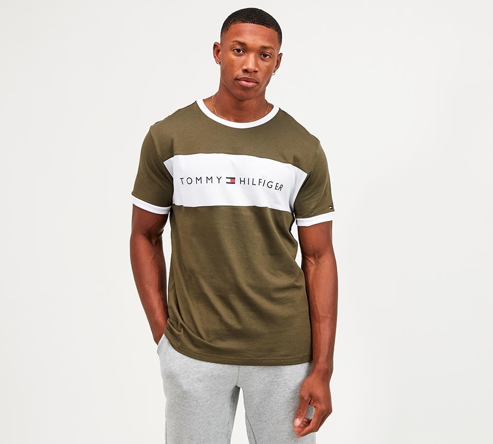 tommy hilfiger sweatshirt footasylum