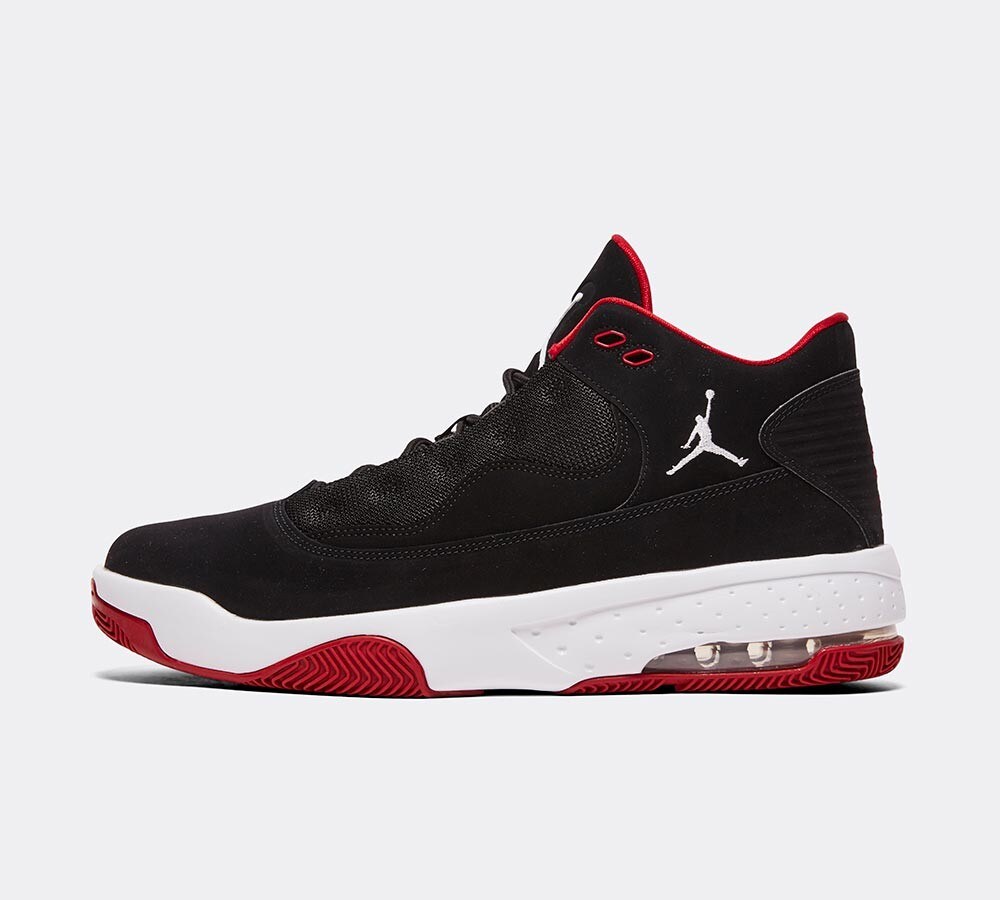 jordan max aura trainer
