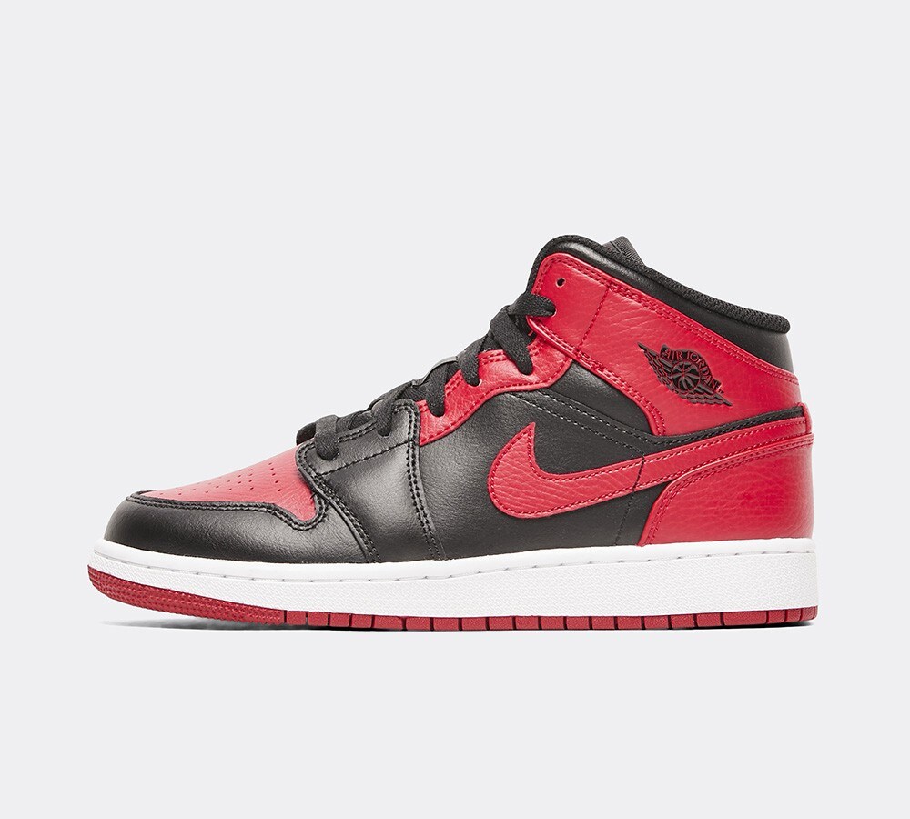 air jordan 1 mid footasylum