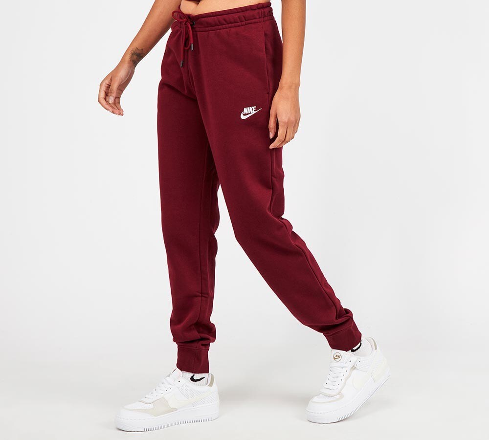 nike fleece essential joggers