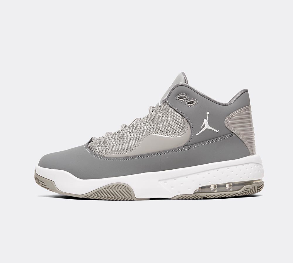 jordan aura max grey