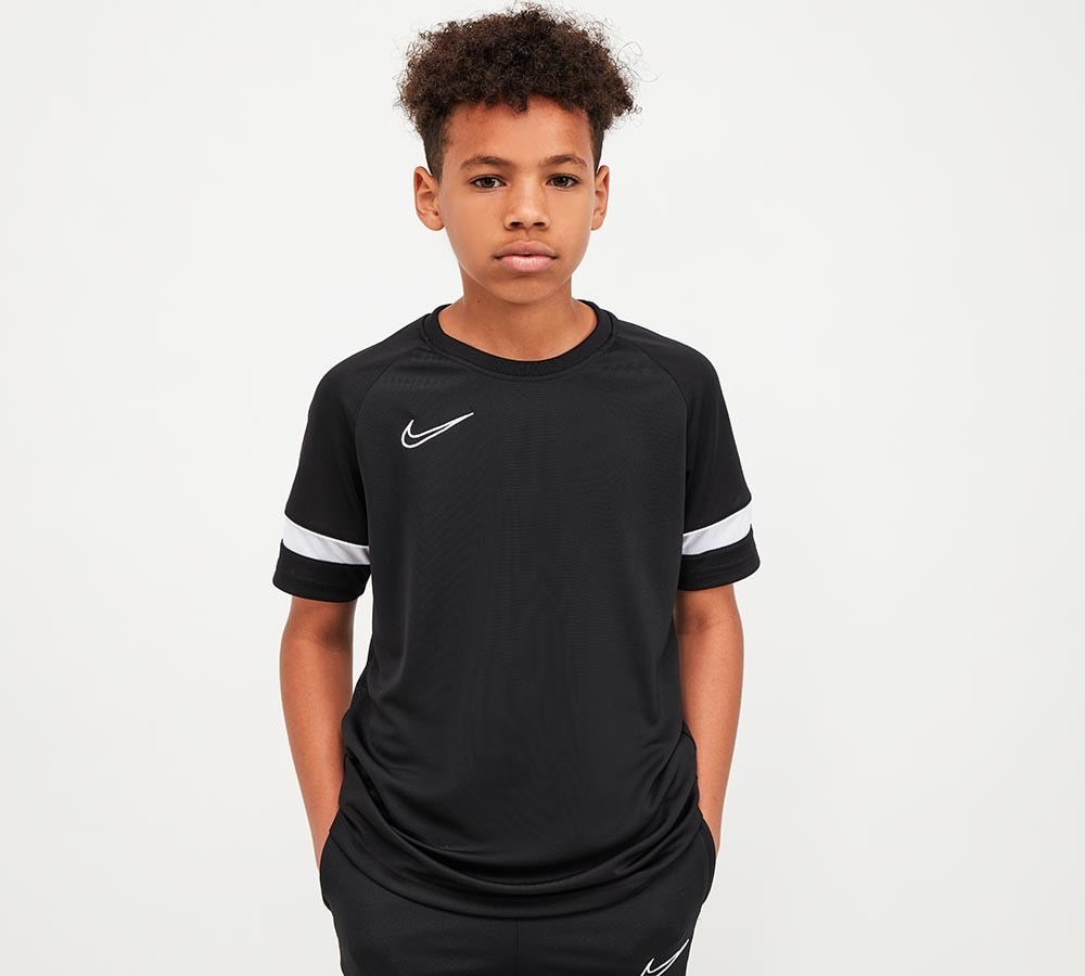 nike dri fit junior