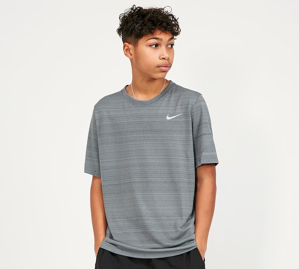 nike dri fit t shirt grey