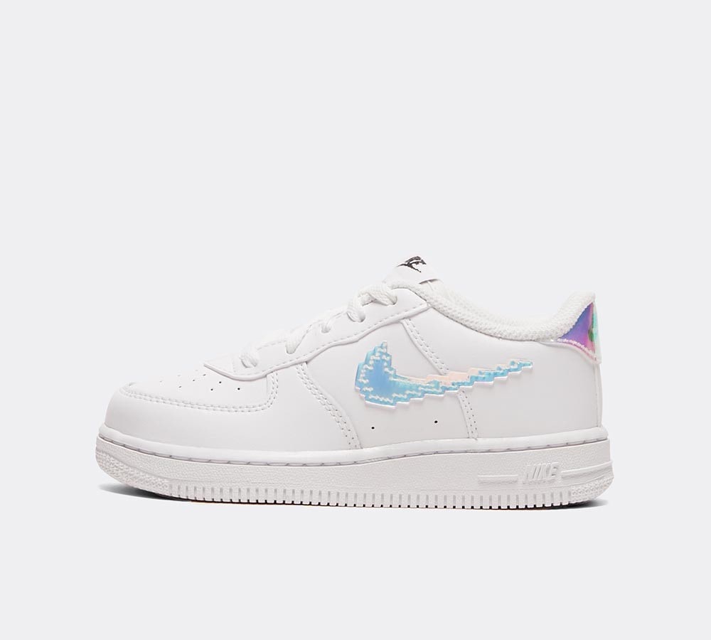 nike air force 1 lv8 trainers in white