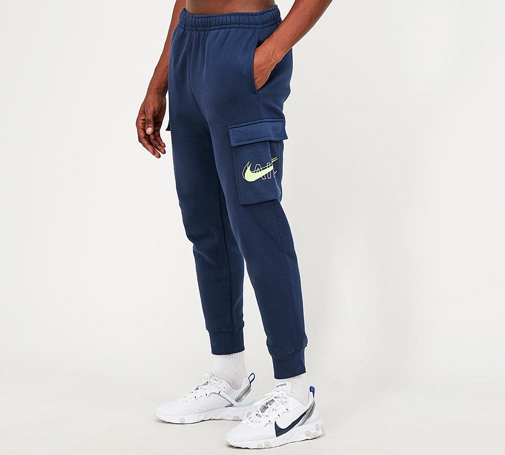 nike cargo fleece joggers