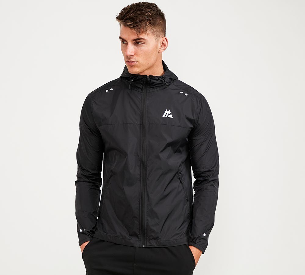 north face windrunner