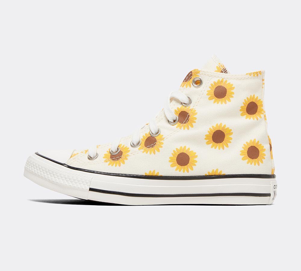 patterned converse womens