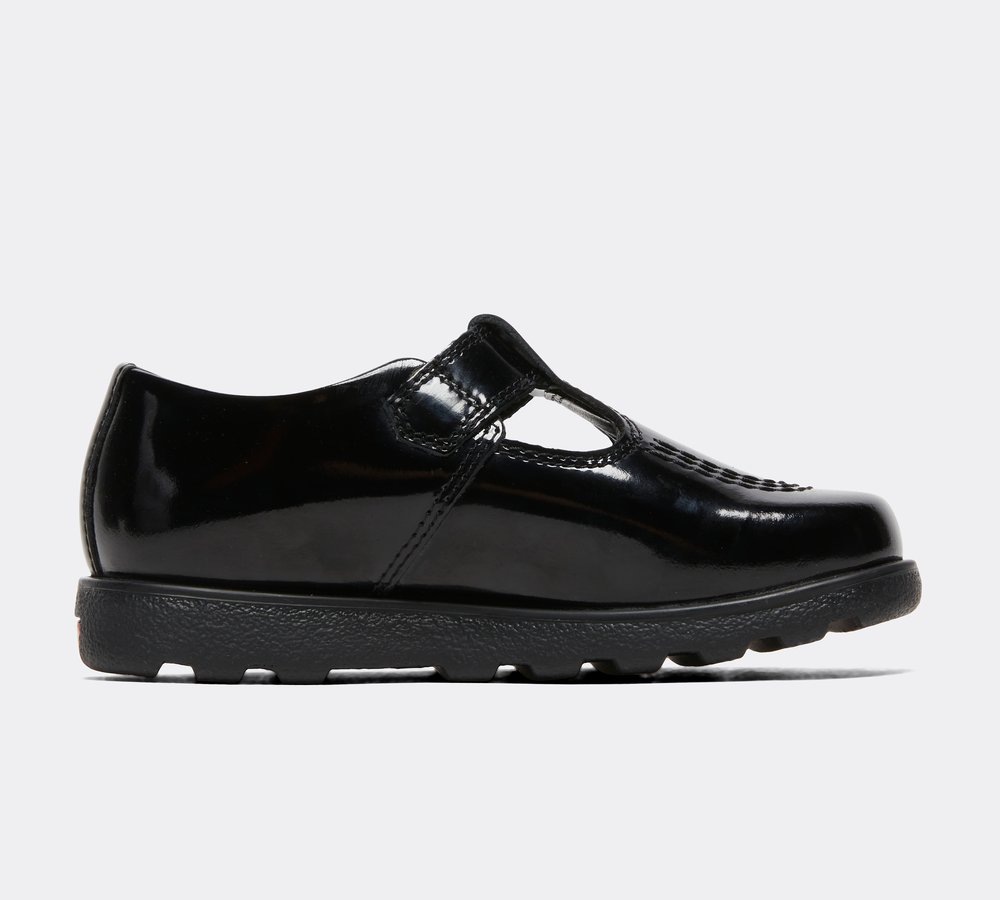 Kickers Nursery Fragma T-Bar Patent Shoe | BLACK