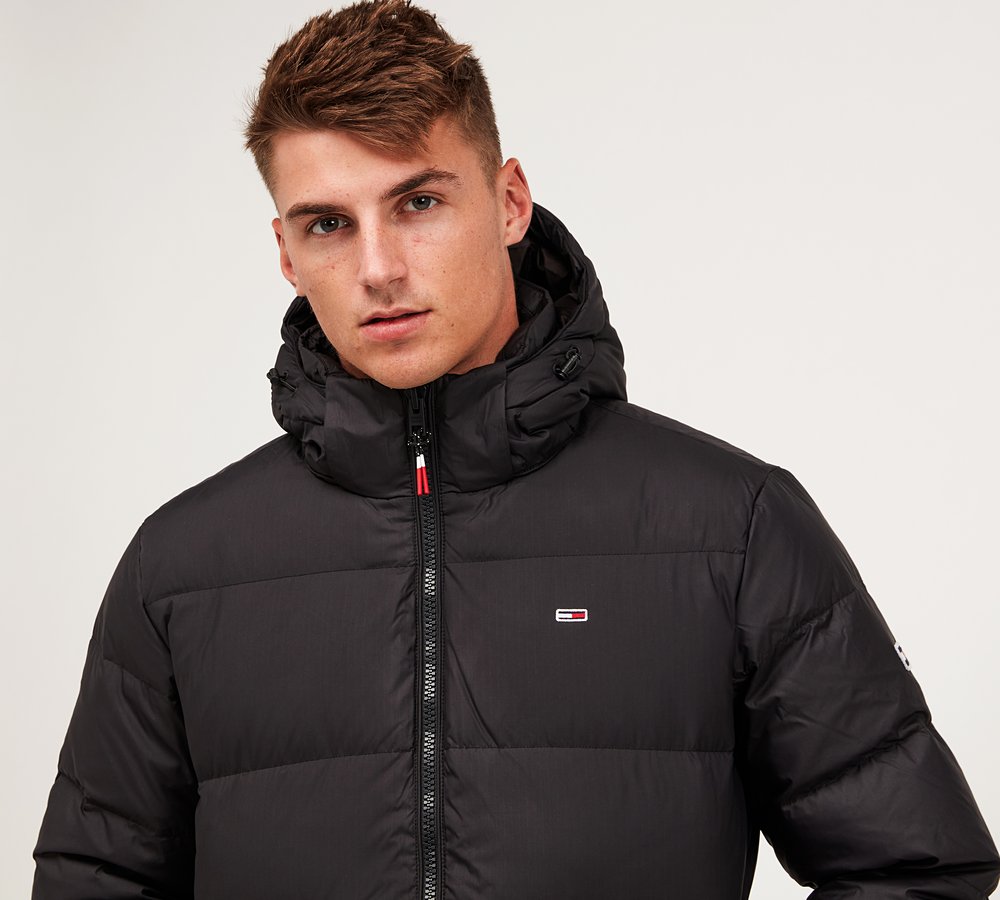 tjm essential padded black