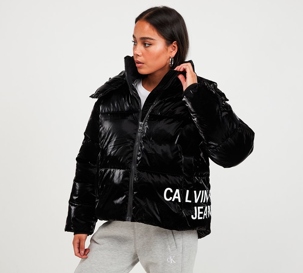 black oversized puffer jacket
