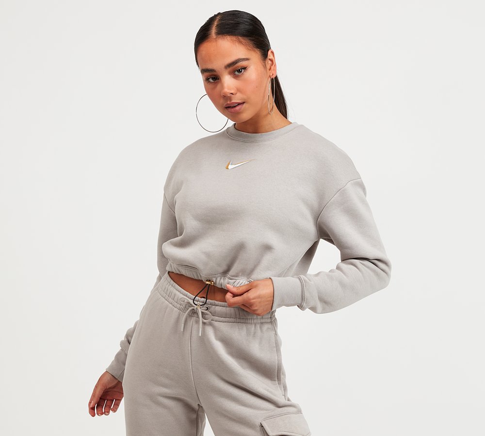 cropped fleece pullover