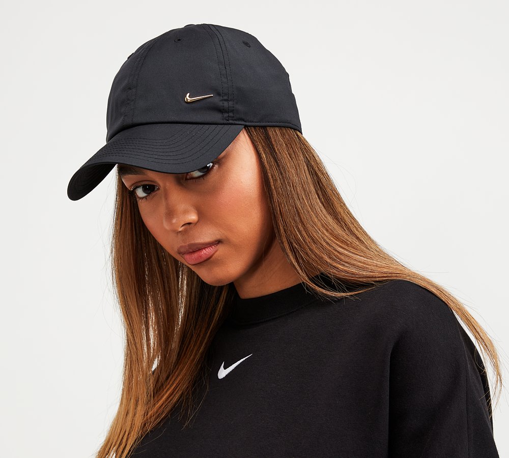 women's nike swoosh cap