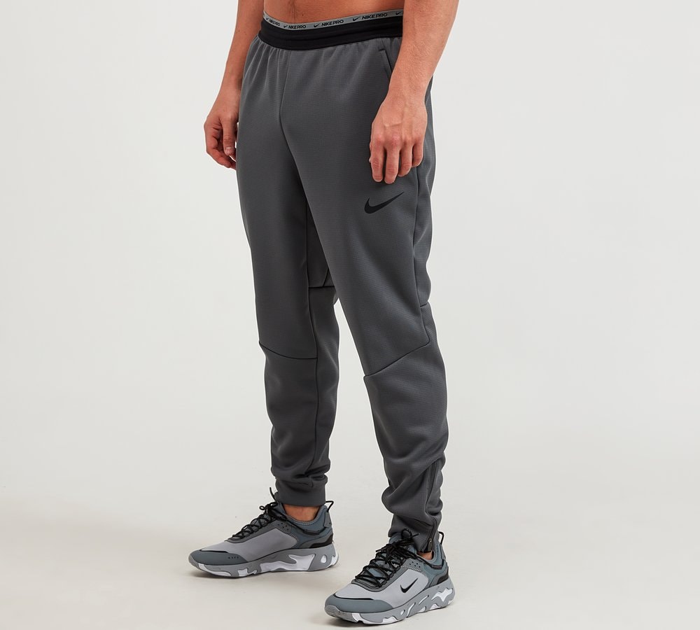 nike therma sphere joggers