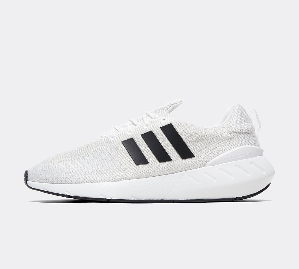 adidas Originals Swift Run 22 Trainer 