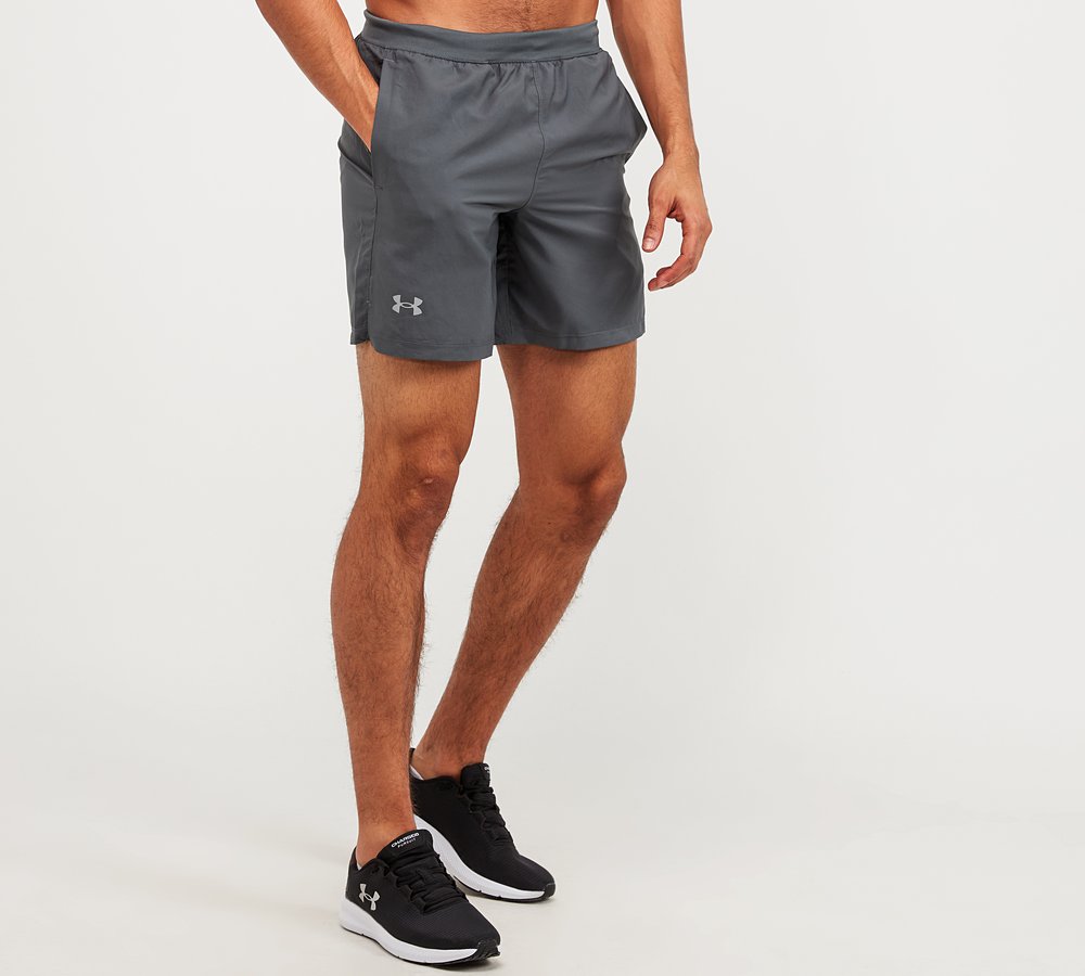 Under Armour Speed Stride 2.0 Short, Pitch Grey / Black / Reflective