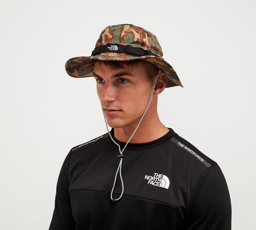 The North Face Class V Brimmer Hat Kelp Tan Camo Print Footasylum