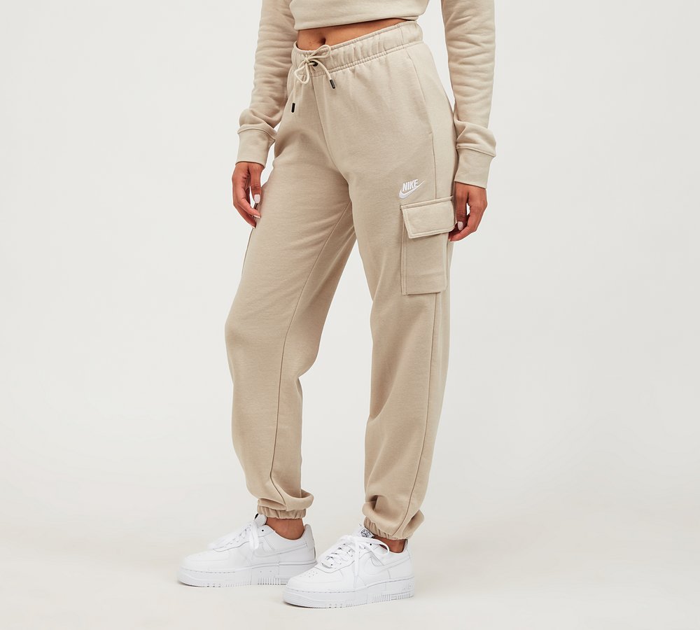 nike cargo pants fleece