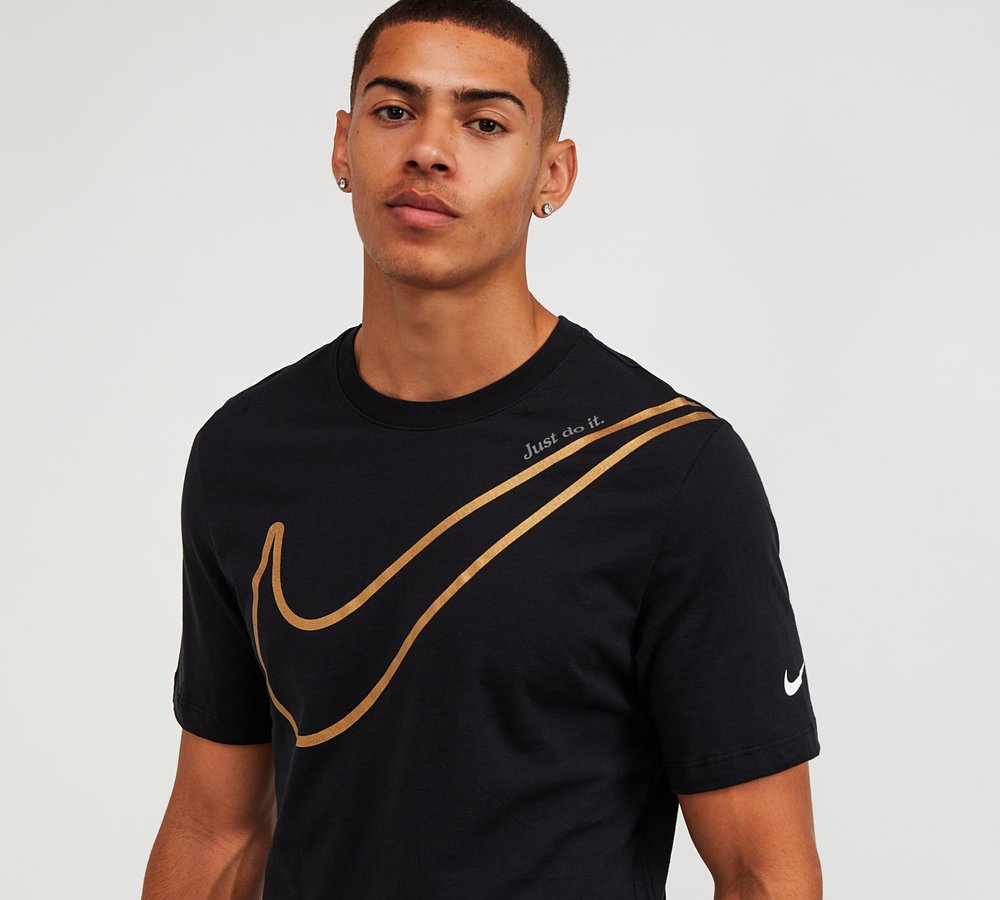 Nike Gift HBR T-Shirt | Black | Footasylum