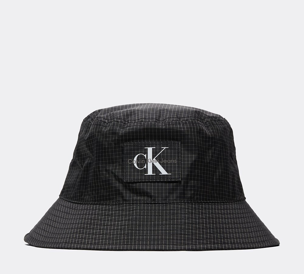 كافر calvin klein cap footasylum 