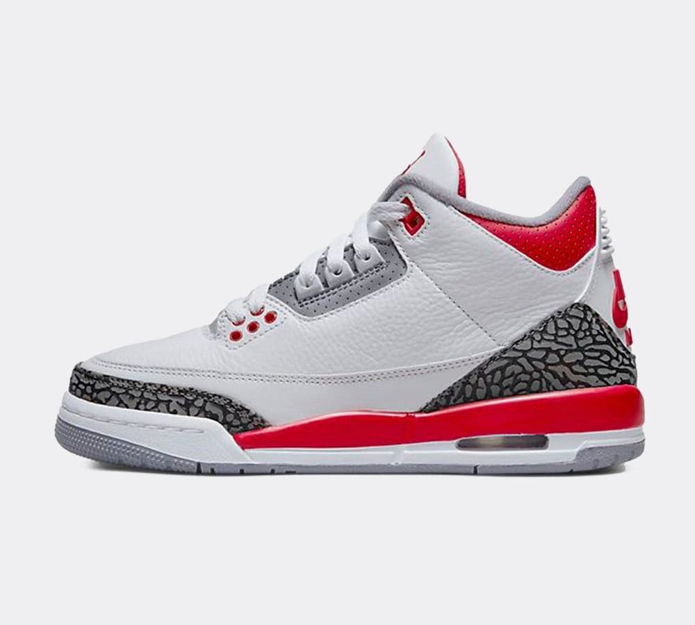 Jordan Junior Air Jordan 3 Trainer | White / Black / Grey | Footasylum