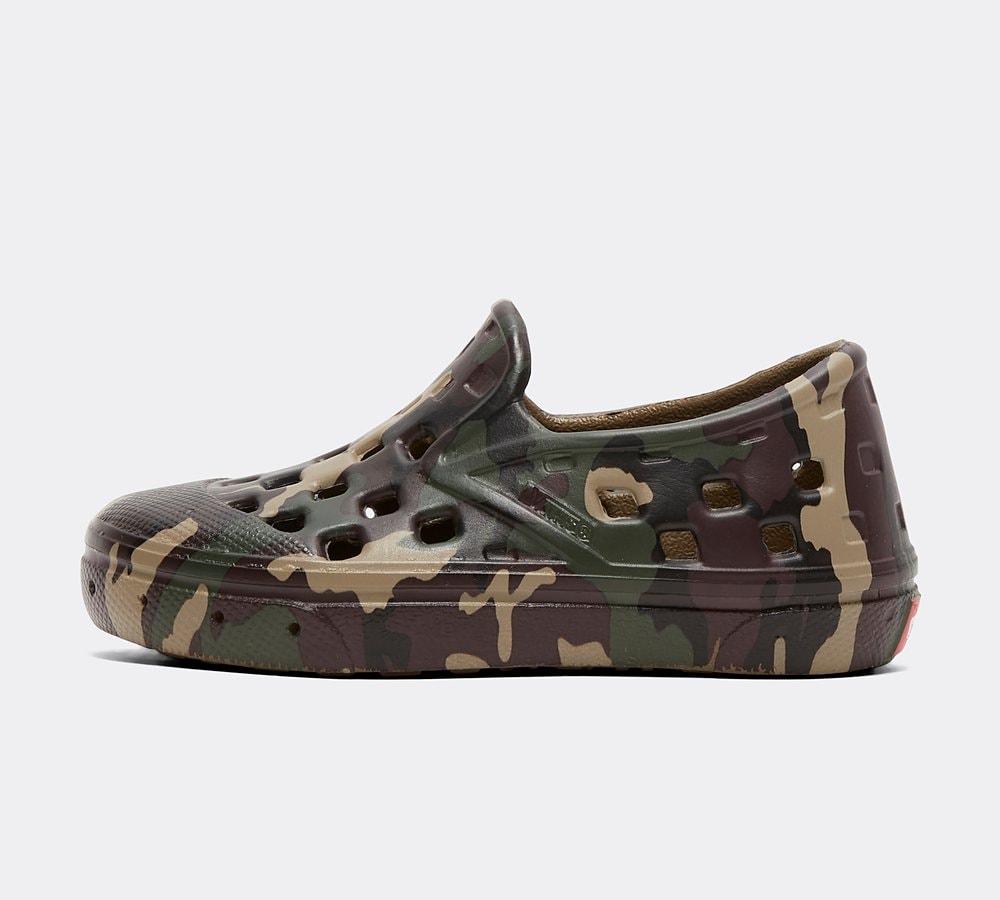 Vans Nursery Slip-on Trek Trainer Camo Footasylum