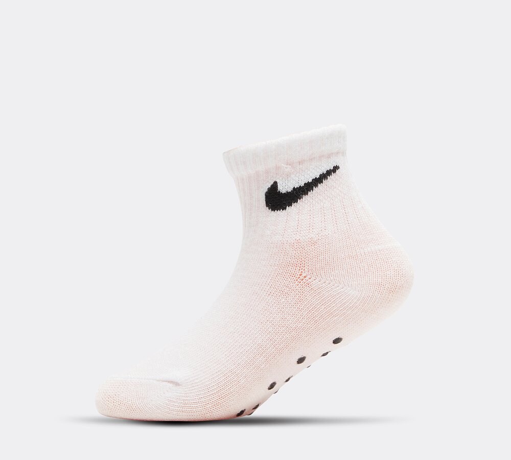 Nike socks footasylum 2025