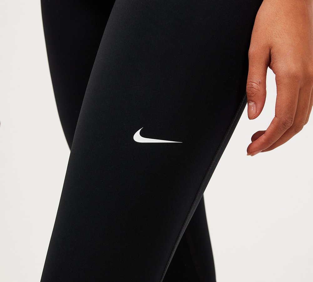 Nike Womens Pro Mid-Rise Legging, Black / White