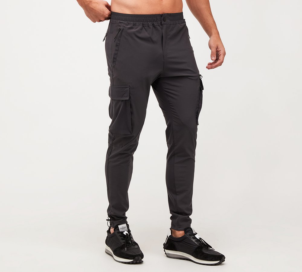 Alessandro Zavetti Bianchi Woven Cargo Pant | Asphalt | Footasylum